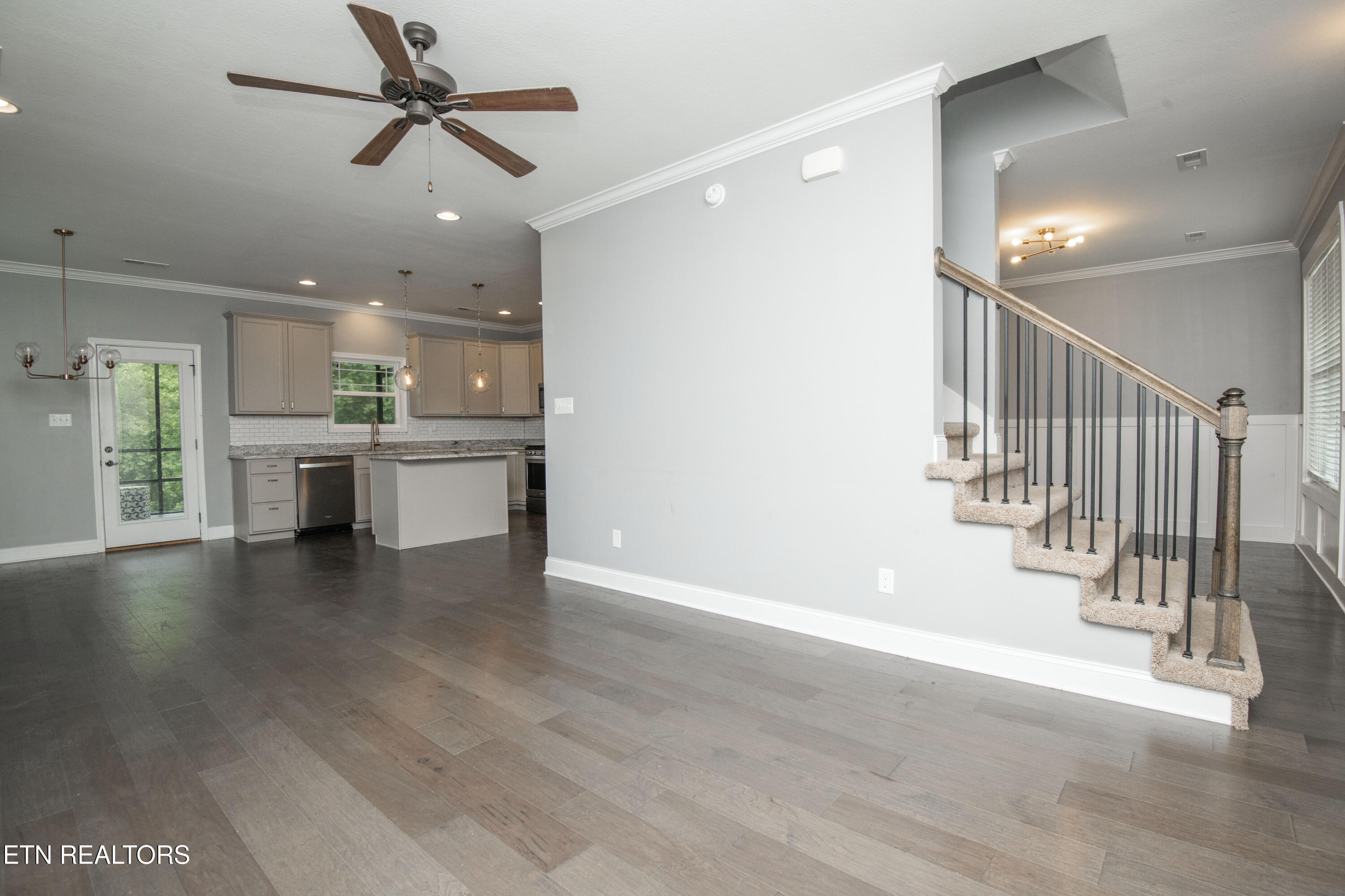 2927 Cardiff Castle Lane