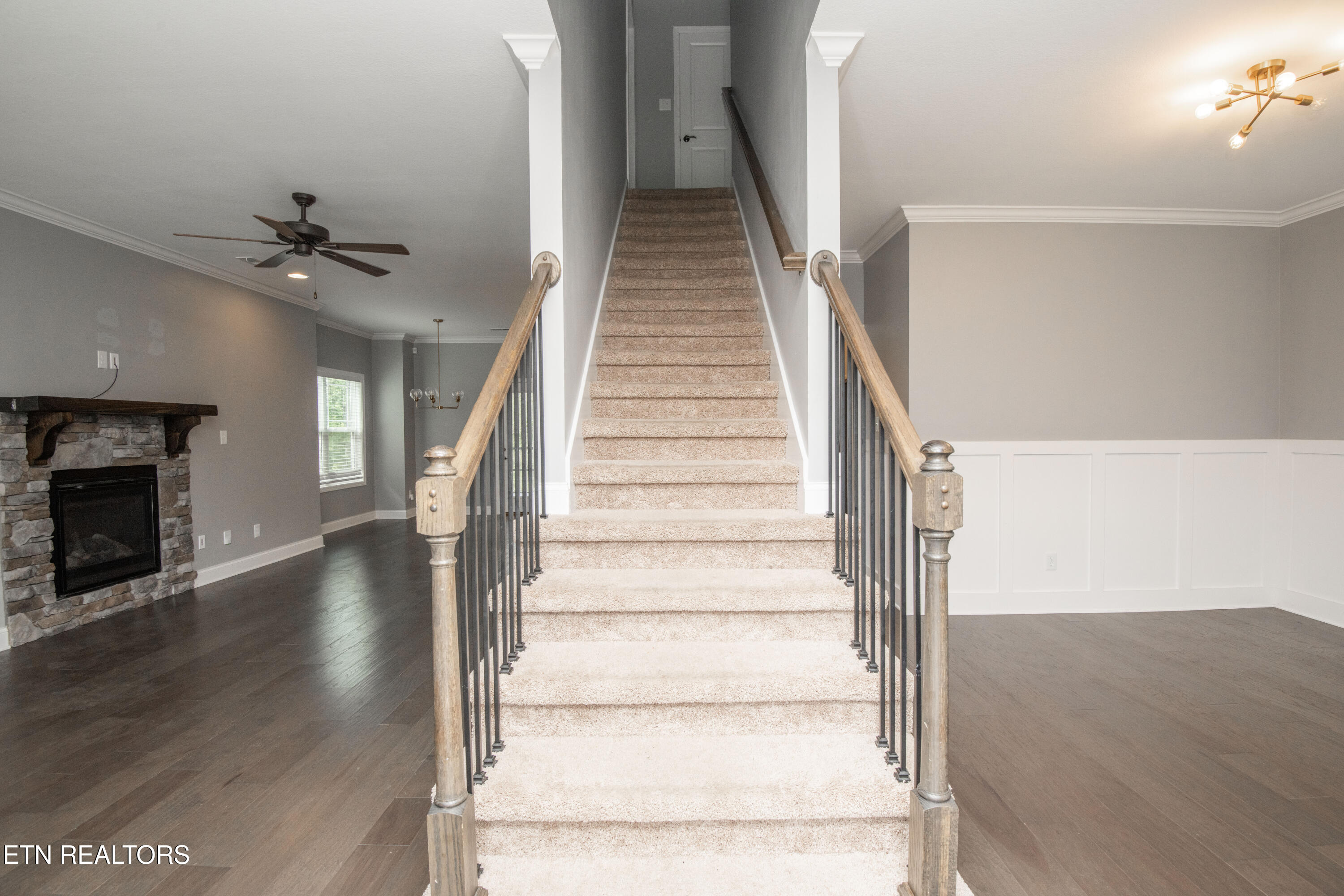 2927 Cardiff Castle Lane