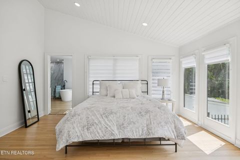 Tiny photo for 4320 Beechwood Rd, Knoxville, TN 37920 (MLS # 1309634)