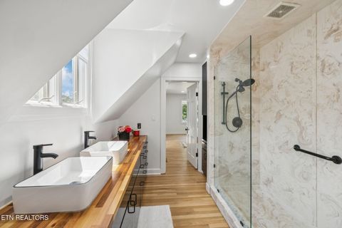 Tiny photo for 4320 Beechwood Rd, Knoxville, TN 37920 (MLS # 1309634)