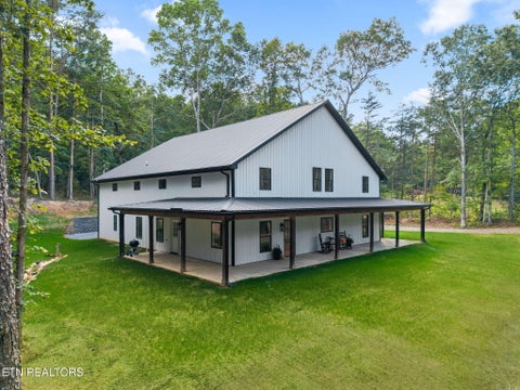 Photo of 653 Briar Rd, Soddy Daisy, TN 37379 (MLS # 1356133)