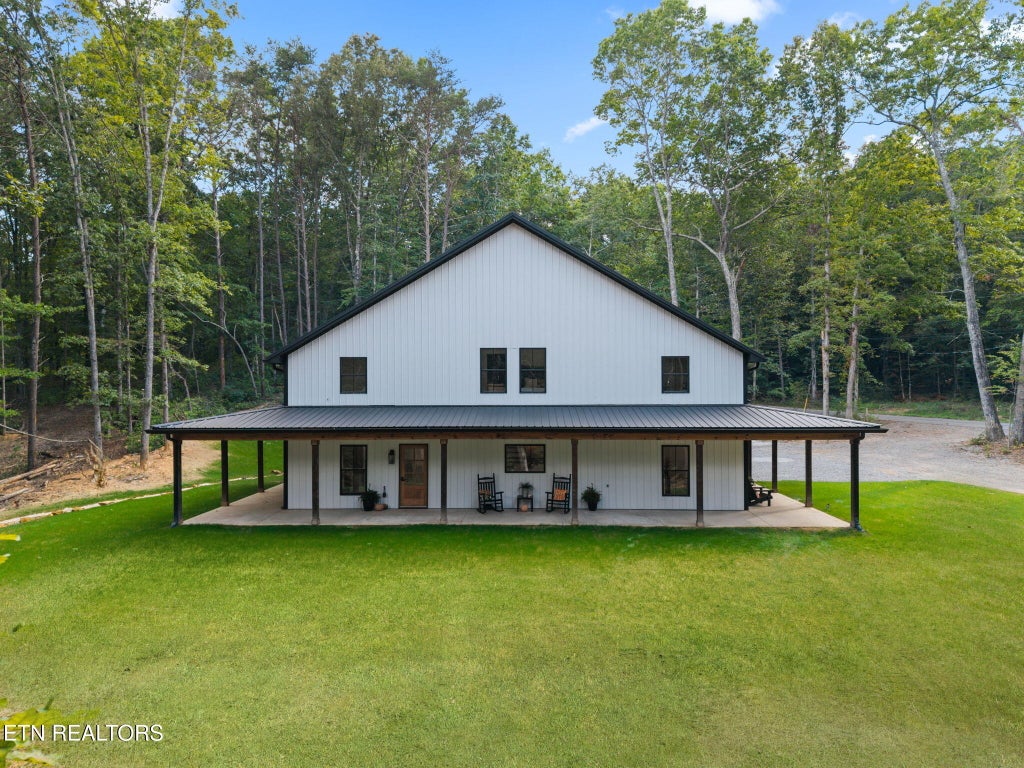 Photo of 653 Briar Rd, Soddy Daisy, TN 37379 (MLS # 1356133)