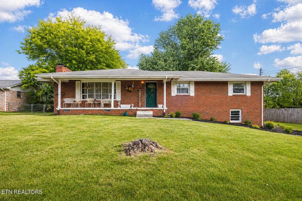 Photo of 8012 Sharp Rd, Powell, TN 37849 (MLS # 1338520)