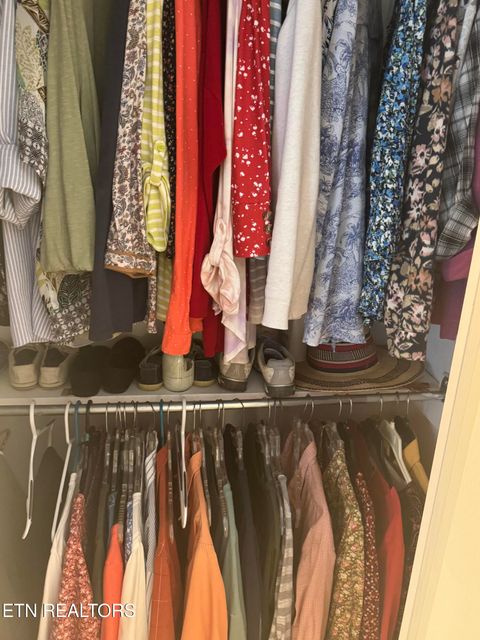 Tiny photo for 457 Oakhill Drive, Sweetwater, TN 37874 (MLS # 1329752)