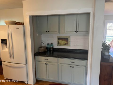 Tiny photo for 457 Oakhill Drive, Sweetwater, TN 37874 (MLS # 1329752)