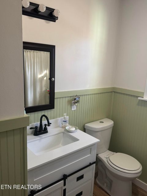 Tiny photo for 457 Oakhill Drive, Sweetwater, TN 37874 (MLS # 1329752)