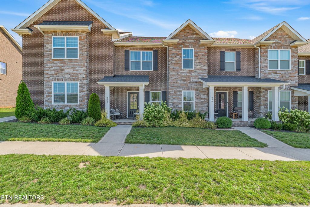 Photo of 282 Broadberry Ave #23, Oak Ridge, TN 37830 (MLS # 1348168)