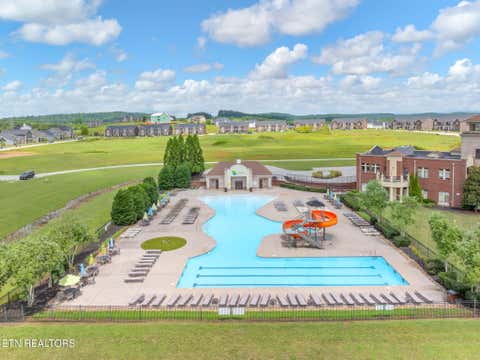 Tiny photo for 282 Broadberry Ave, Oak Ridge, TN 37830 (MLS # 1348168)