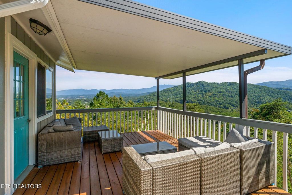 Photo of 885 Lloyd Huskey Rd, Pigeon Forge, TN 37863 (MLS # 1274244)