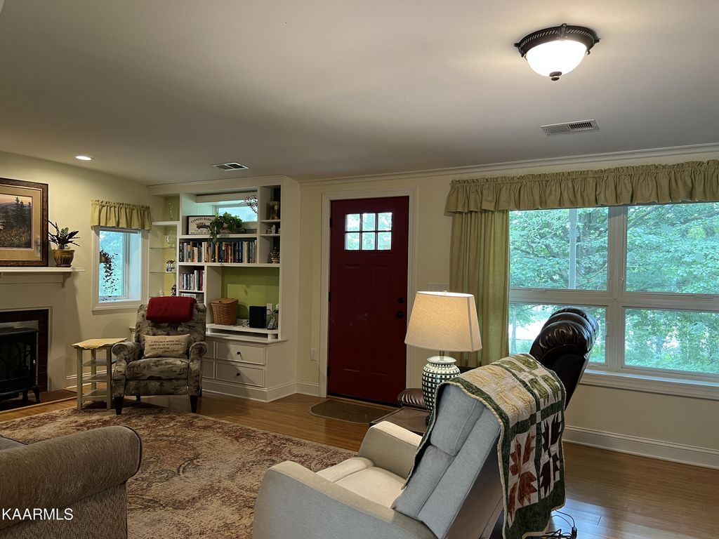 Photo of 891 N Wright Rd, Alcoa, TN 37701 (MLS # 1235861)