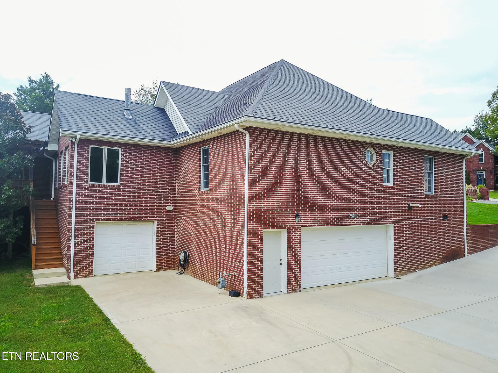 4101 Bajo Lane