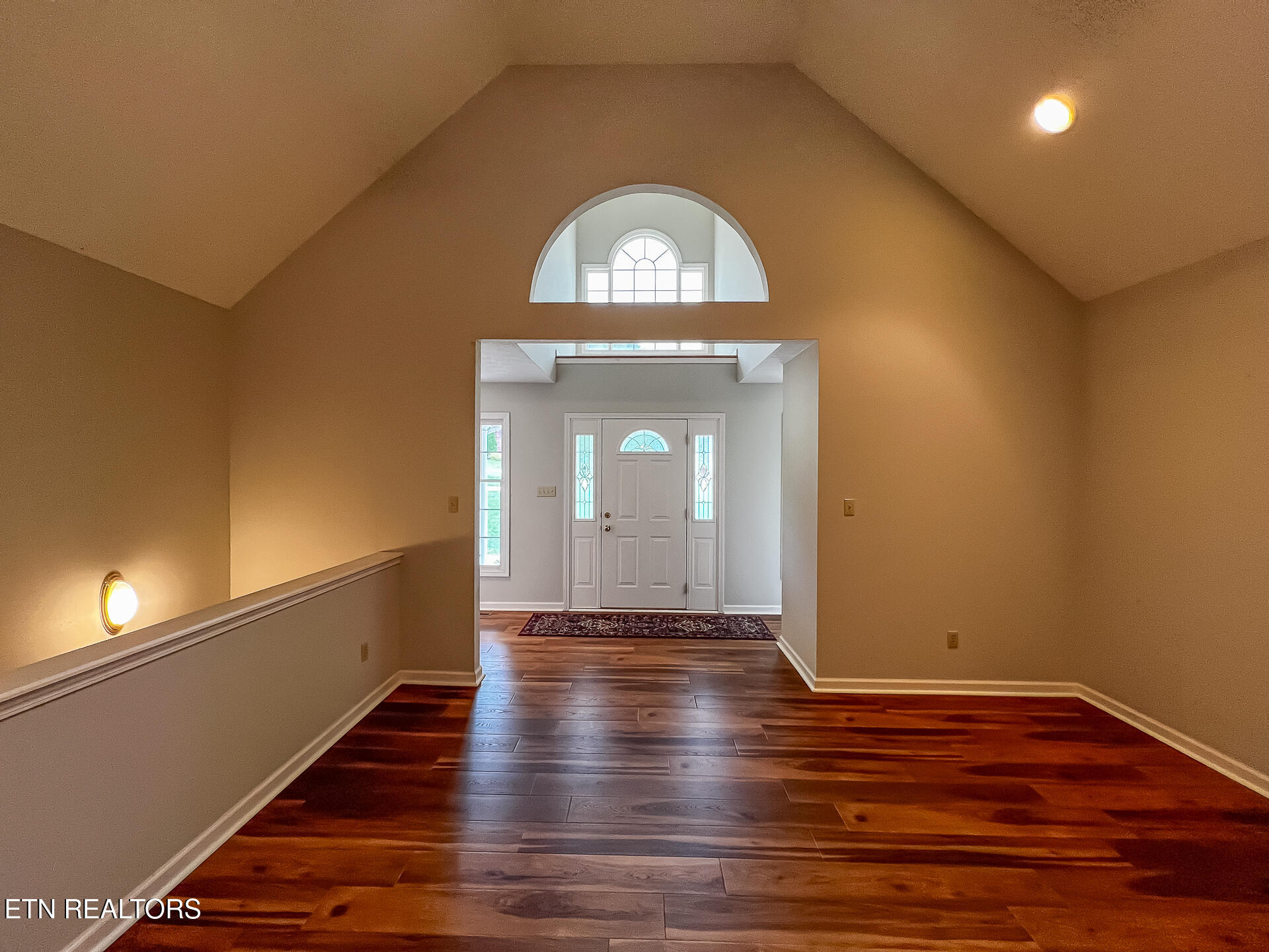 4101 Bajo Lane