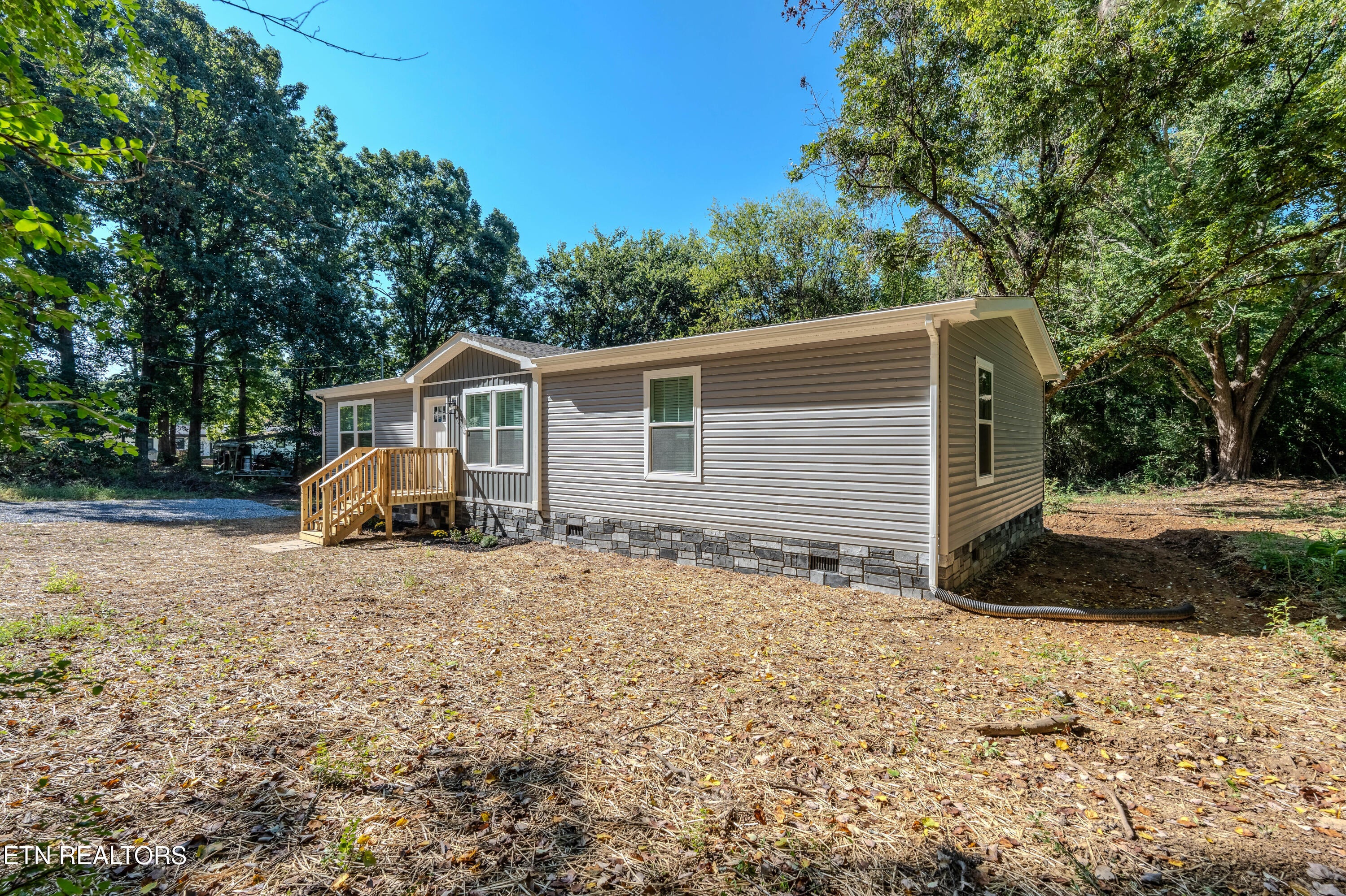 217 Doris Lane