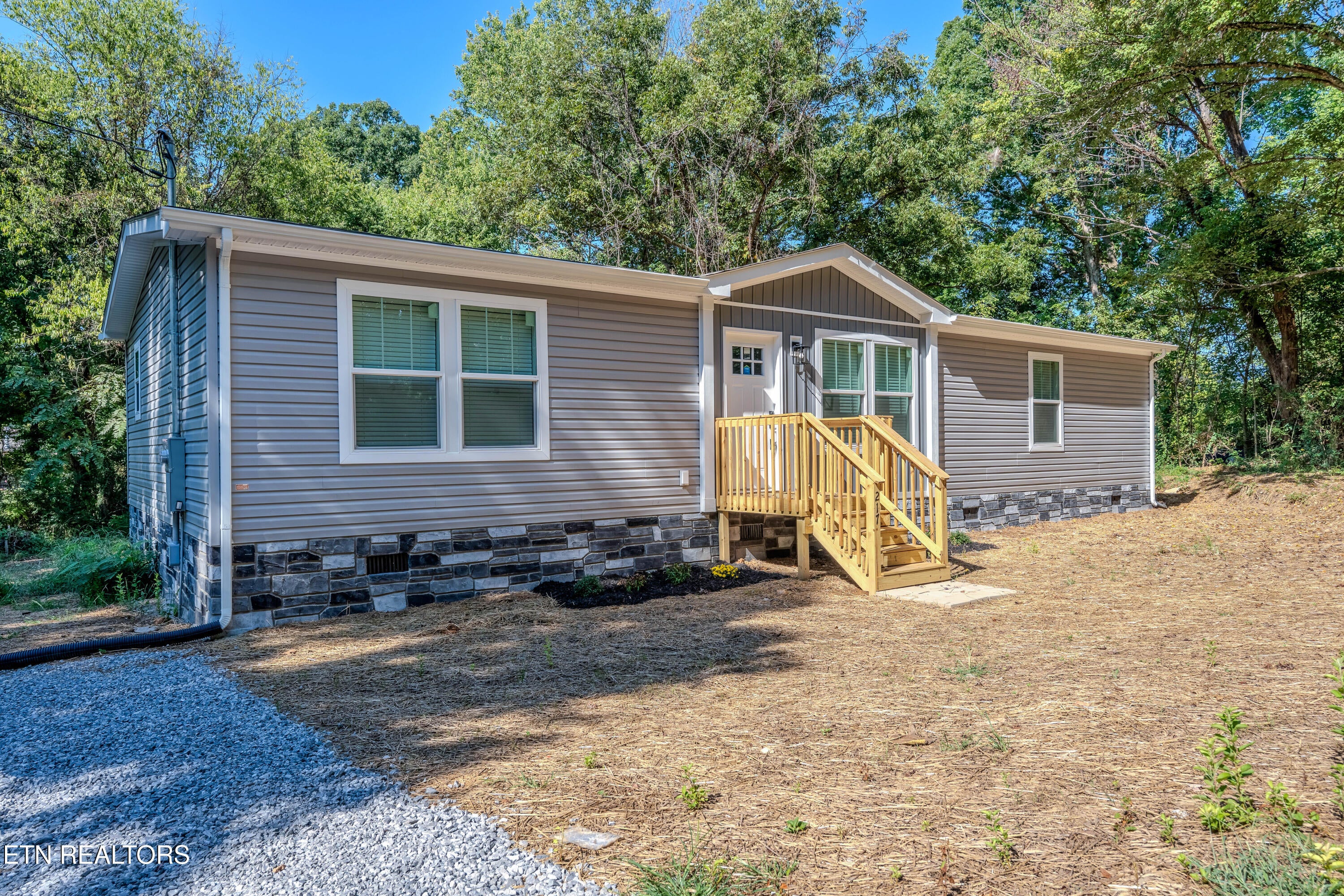 217 Doris Lane
