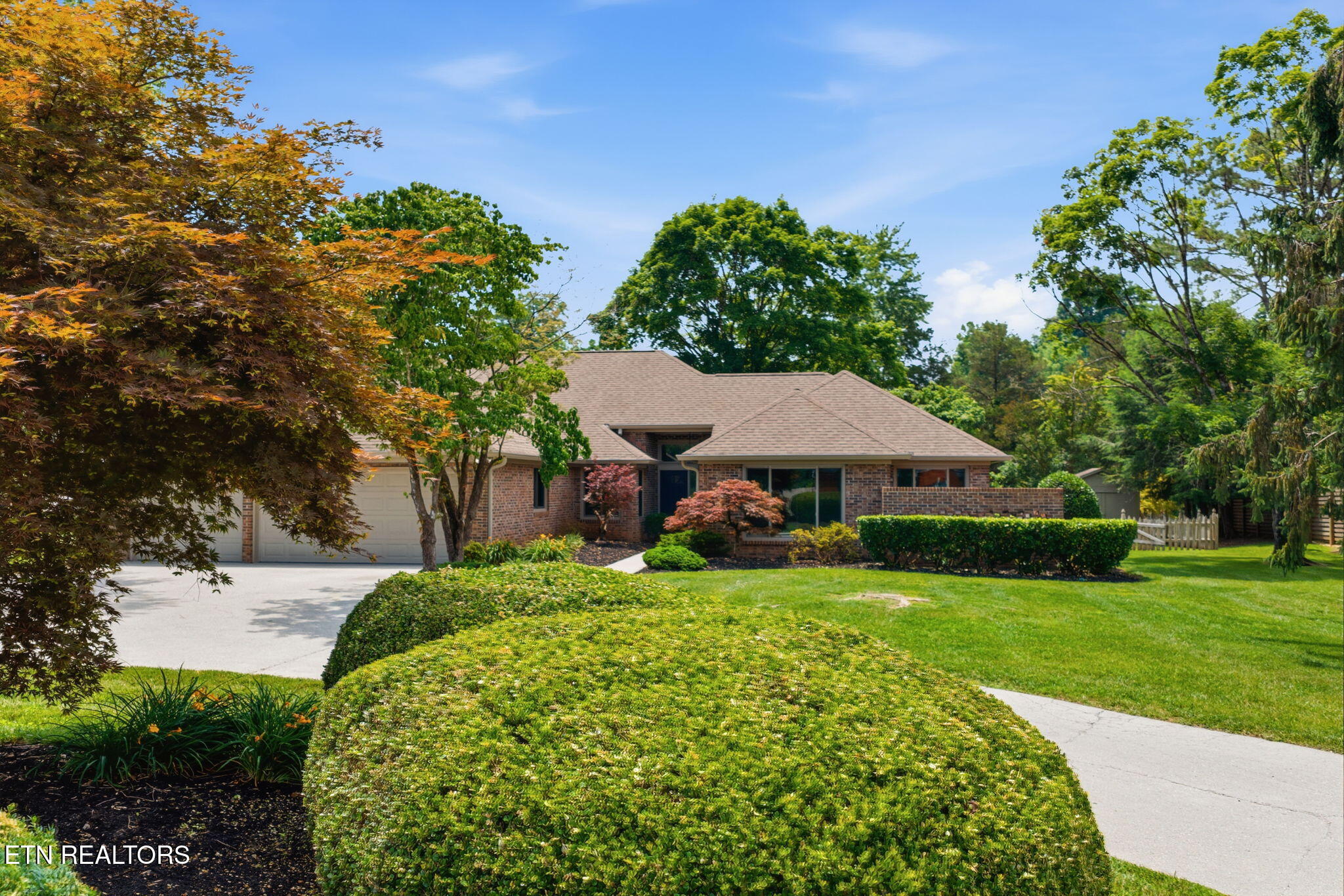 452 Mariner Point Drive
