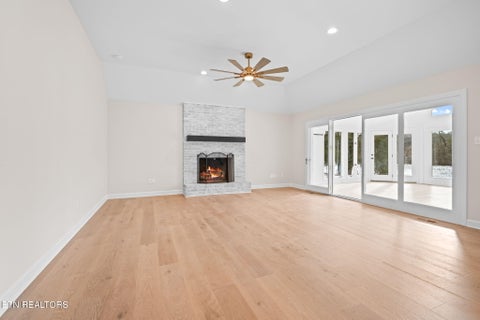 Tiny photo for 452 Mariner Point Drive, Clinton, TN 37716 (MLS # 1351446)