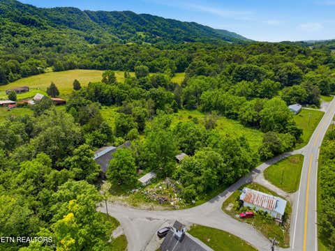 Tiny photo for 136 Clinchview Lane, Washburn, TN 37888 (MLS # 1343189)