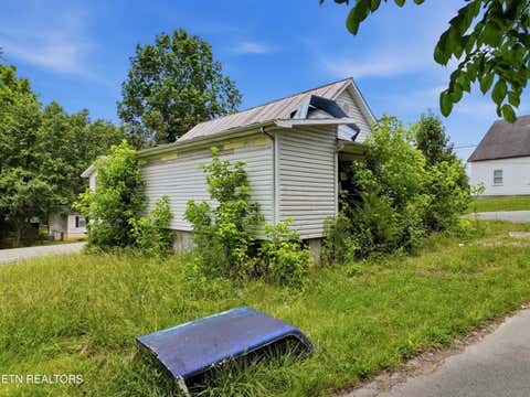 Tiny photo for 136 Clinchview Lane, Washburn, TN 37888 (MLS # 1343189)