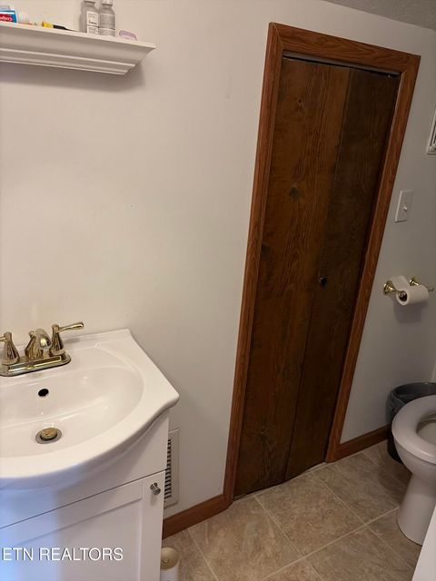 Tiny photo for 120 Hansard Rd, Maynardville, TN 37807 (MLS # 1331358)