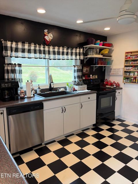 Tiny photo for 120 Hansard Rd, Maynardville, TN 37807 (MLS # 1331358)