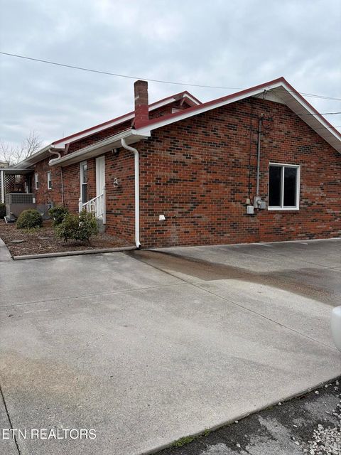 Tiny photo for 120 Hansard Rd, Maynardville, TN 37807 (MLS # 1331358)