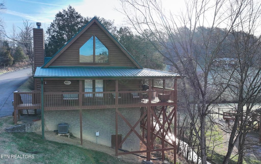 Photo of 1915 Leatherwood Lane, Sevierville, TN 37862 (MLS # 1327564)