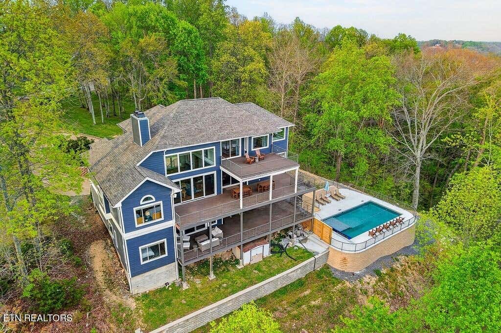 Photo of 1853 Lafever Ridge Rd, Silver Point, TN 38582 (MLS # 1347309)