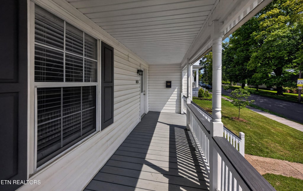 Photo of 1023 Minnesota Ave, Knoxville, TN 37921 (MLS # 1352015)