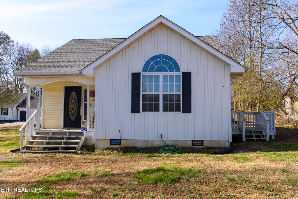Photo of 1406 Johnson St, Etowah, TN 37331 (MLS # 1358603)