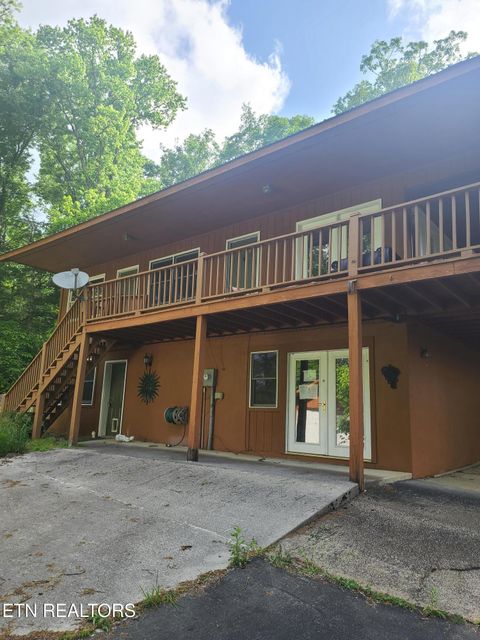 Photo of 126 Johnson Mountain Way, Townsend, TN 37882 (MLS # 1340948)