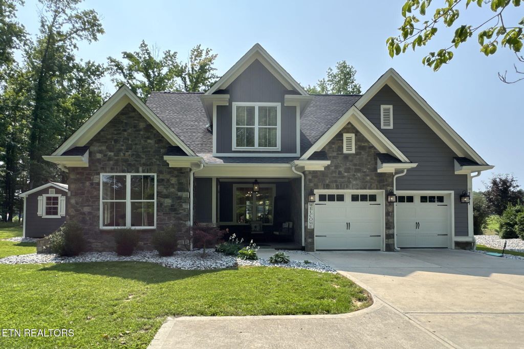 Photo of 241 W Shore Drive, Rockwood, TN 37854 (MLS # 1303549)