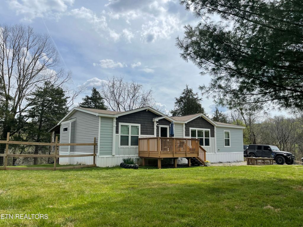 Photo of 1151 Coffey Rd, New Tazewell, TN 37825 (MLS # 1335637)