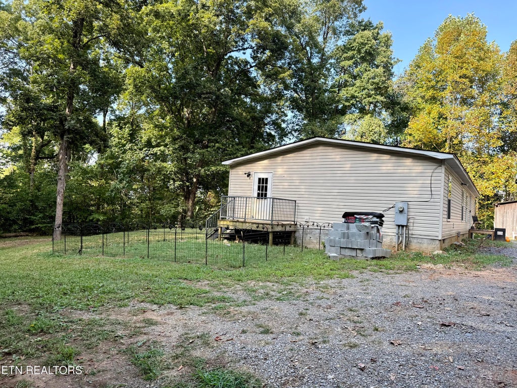 Photo of 2485 McGaha Hollow Rd, Dandridge, TN 37725 (MLS # 1355100)