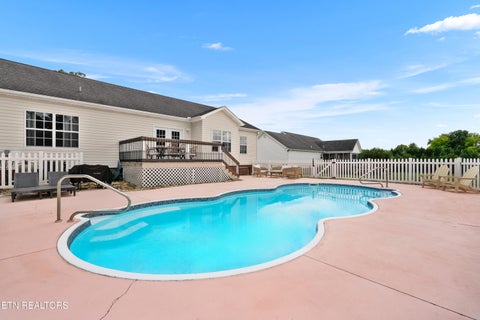 Tiny photo for 1426 Benjamin Blvd, Sevierville, TN 37876 (MLS # 1348488)