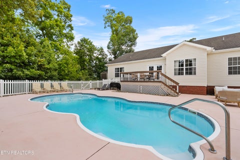Tiny photo for 1426 Benjamin Blvd, Sevierville, TN 37876 (MLS # 1348488)