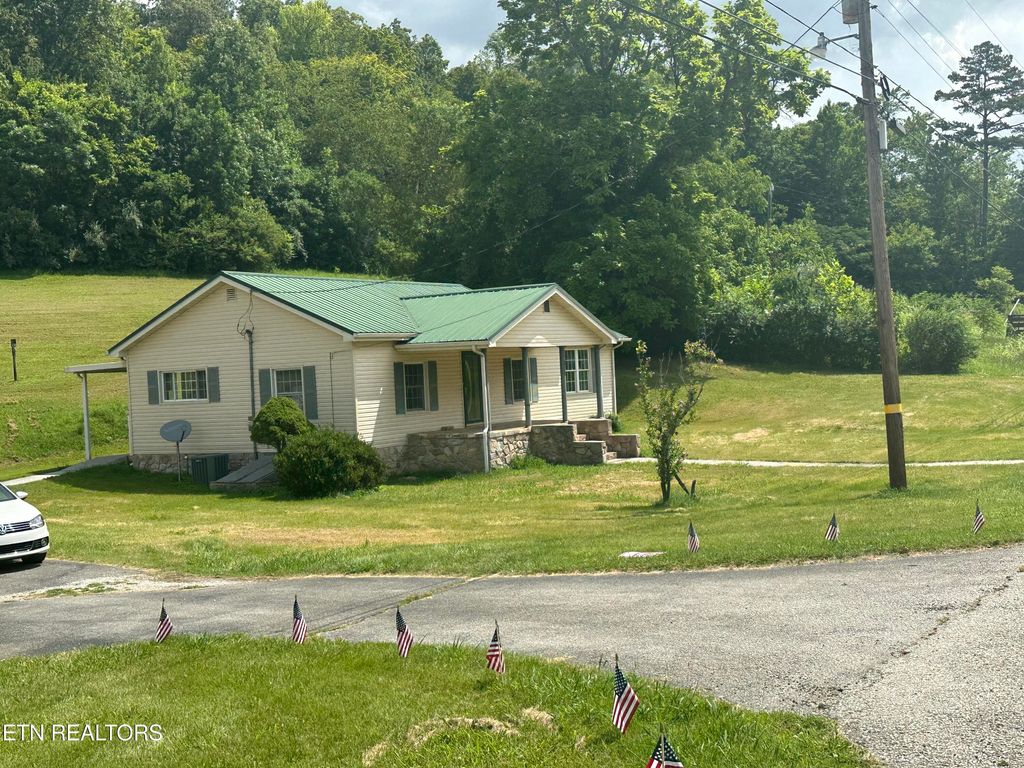 Photo of 6646 hwy. 297, Pioneer, TN 37847 (MLS # 1310053)
