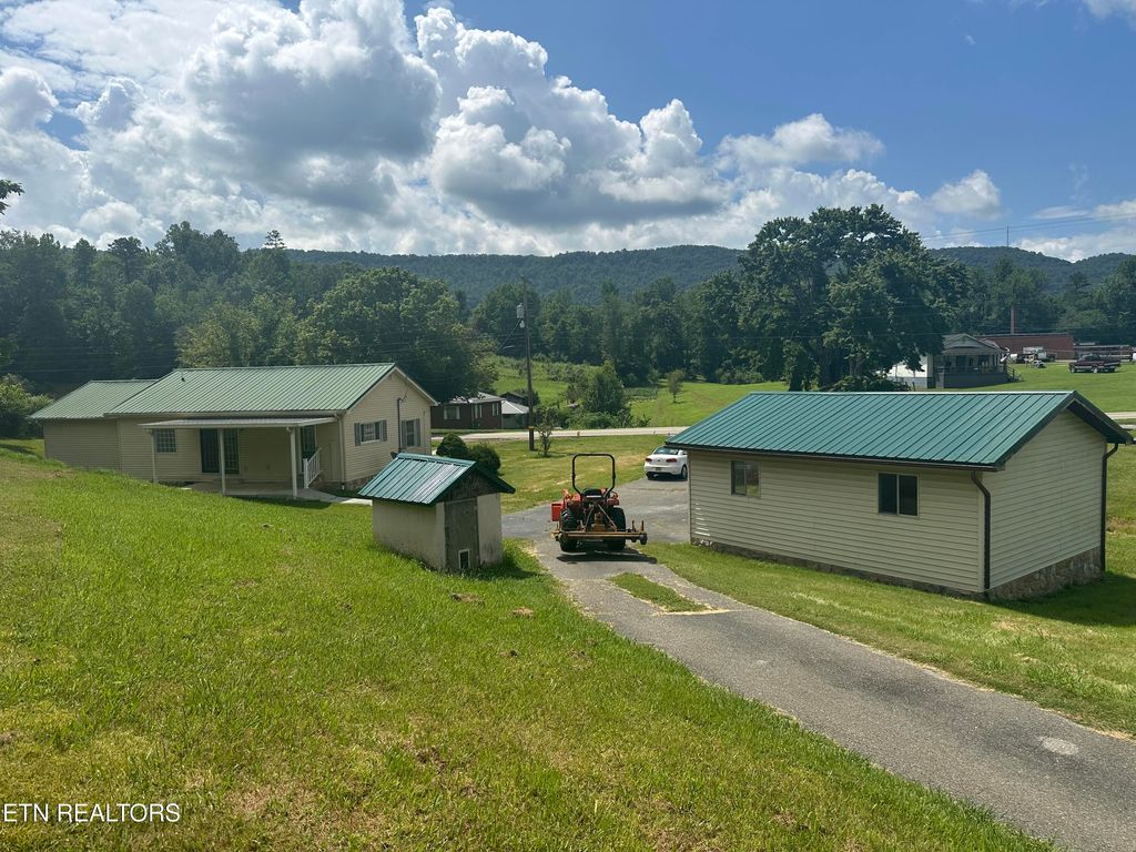 Photo of 6646 hwy. 297, Pioneer, TN 37847 (MLS # 1310053)