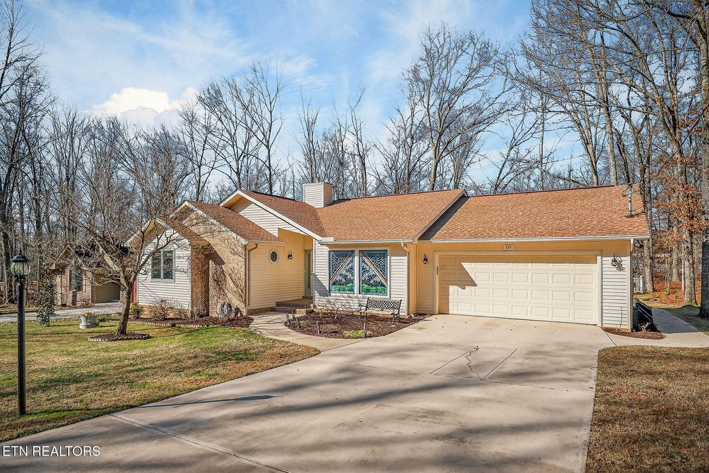 Photo of 110 Friar Lane, Crossville, TN 38558 (MLS # 1328784)