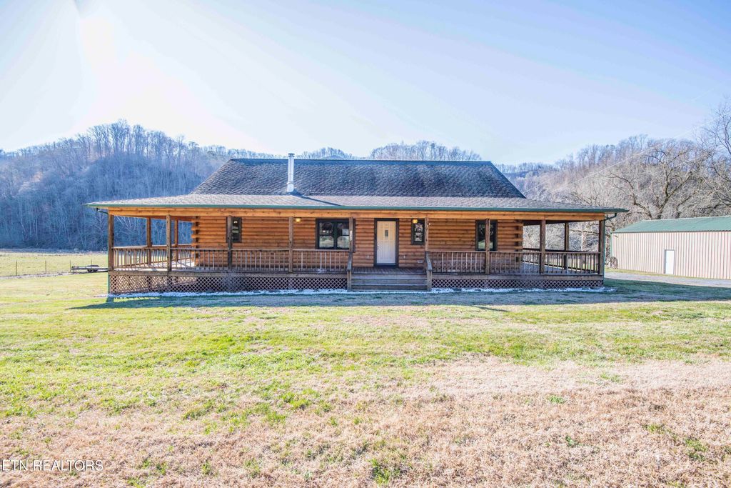 Photo of 1548 State Highway 33, Tazewell, TN 37879 (MLS # 1291986)