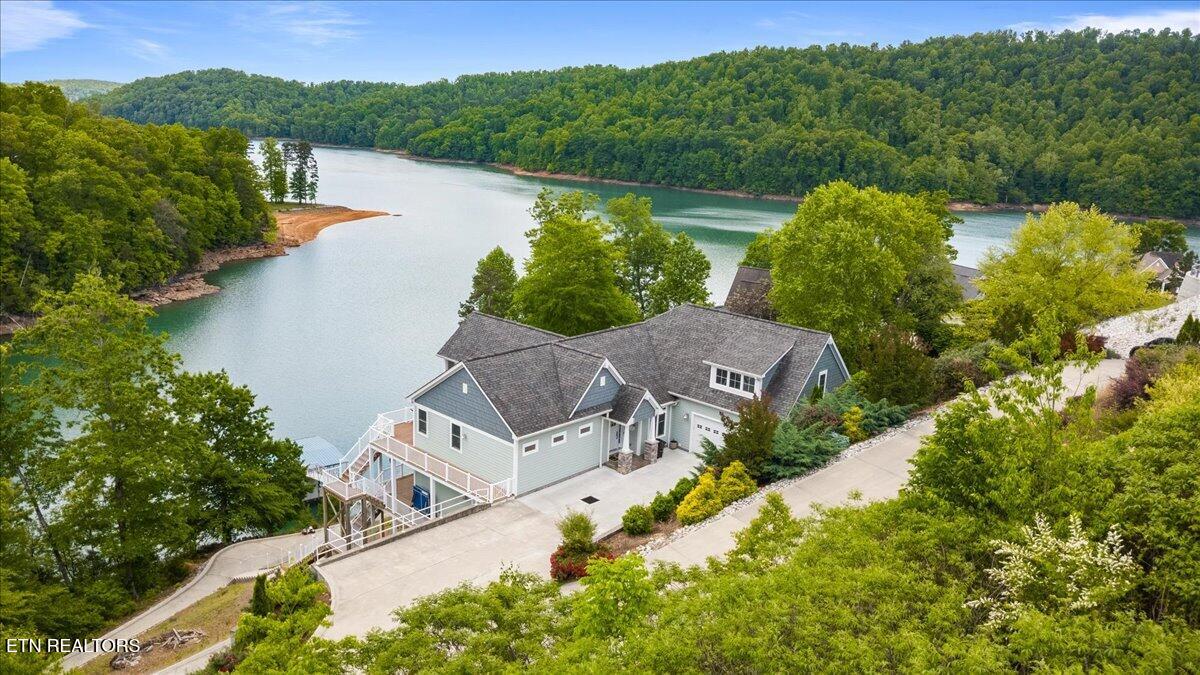 207 Cameron Loop Lane
