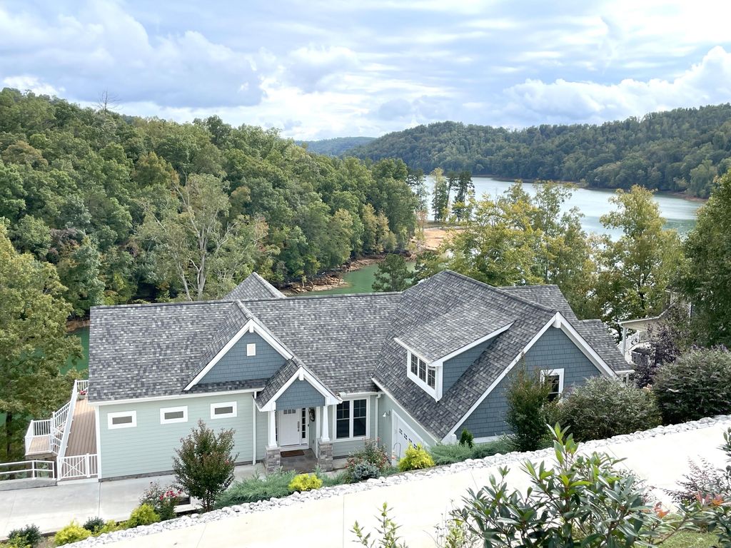 Photo of 207 Cameron Loop Lane, LaFollette, TN 37766 (MLS # 1339688)