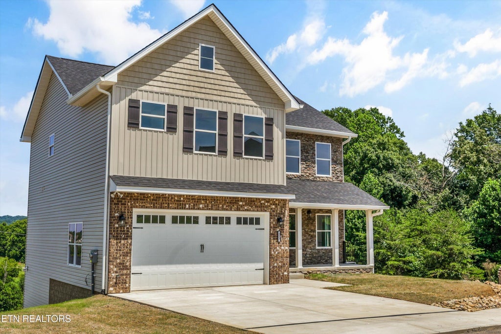 Photo of 272 Bluff Shadows Lane, Seymour, TN 37865 (MLS # 1350645)