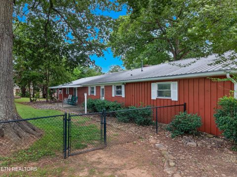 Tiny photo for 1326 Golf Course Rd, Newport, TN 37821 (MLS # 1346569)