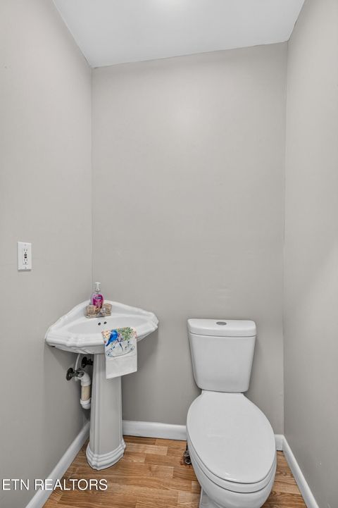 Tiny photo for 1326 Golf Course Rd, Newport, TN 37821 (MLS # 1346569)