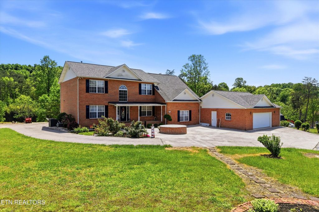 Photo of 1517 Bob Young Lane, Lenoir City, TN 37772 (MLS # 1337943)