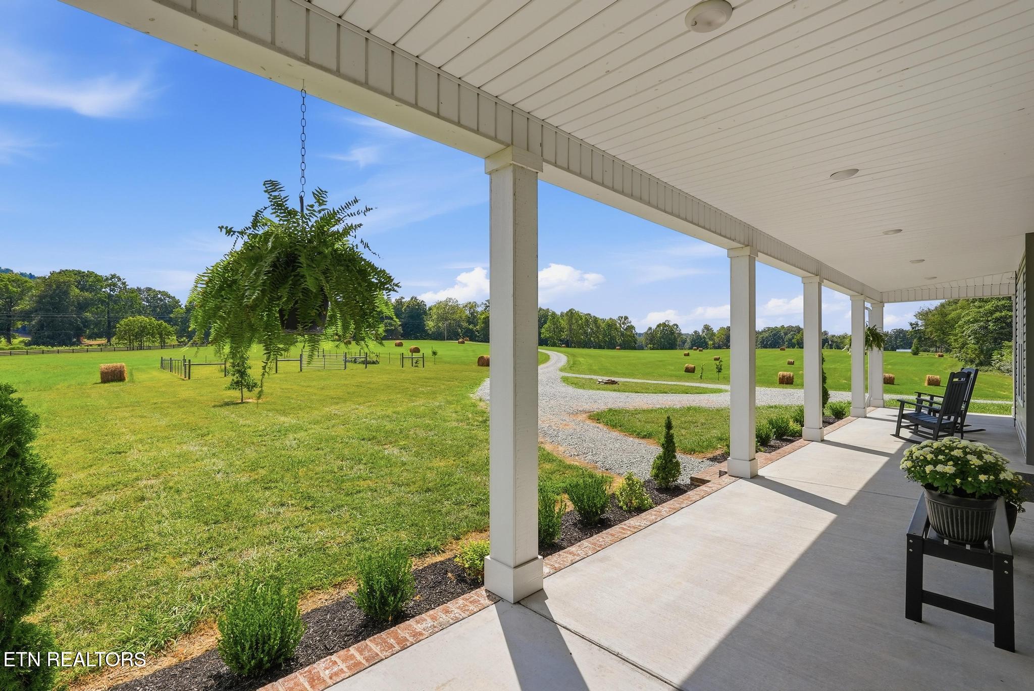 1692 Highland Mountain Rd