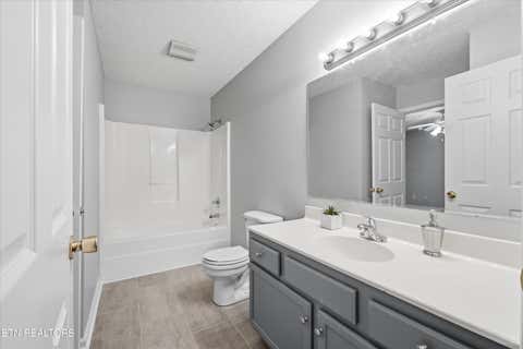 Tiny photo for 4055 Darwin Way, Knoxville, TN 37918 (MLS # 1349952)
