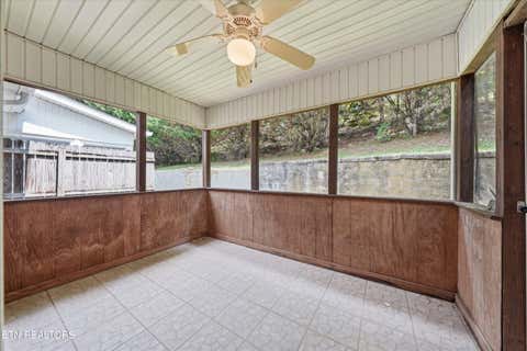 Tiny photo for 4055 Darwin Way, Knoxville, TN 37918 (MLS # 1349952)