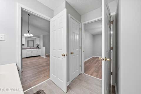 Tiny photo for 4055 Darwin Way, Knoxville, TN 37918 (MLS # 1349952)