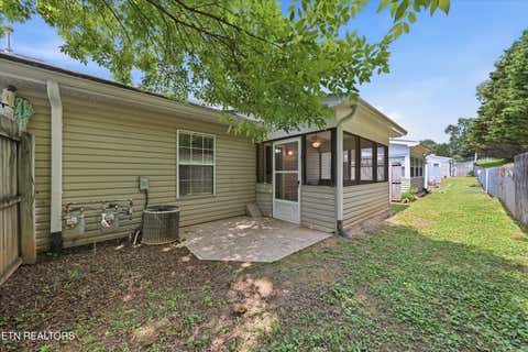 Tiny photo for 4055 Darwin Way, Knoxville, TN 37918 (MLS # 1349952)
